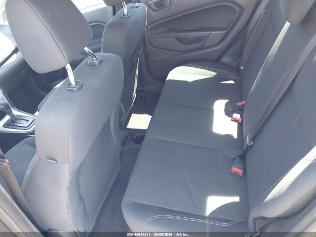 FORD FIESTA SE - 8