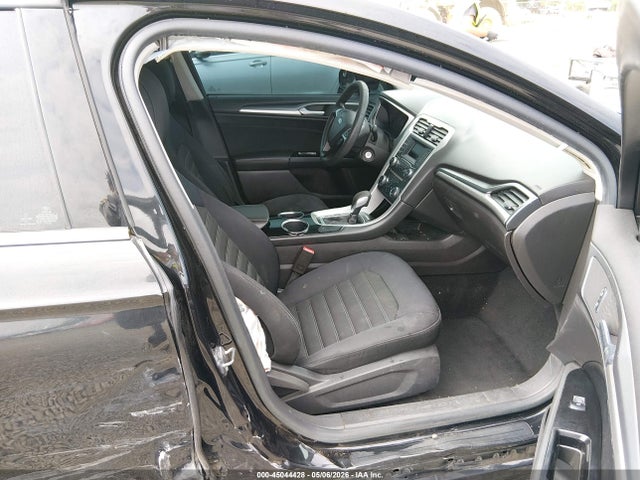 FORD FUSION SE - 5