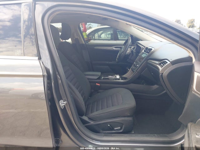 صورة 5 لـ 2019 FORD FUSION SE