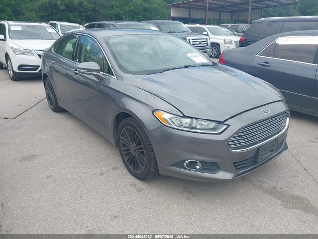 FORD FUSION SE - 1