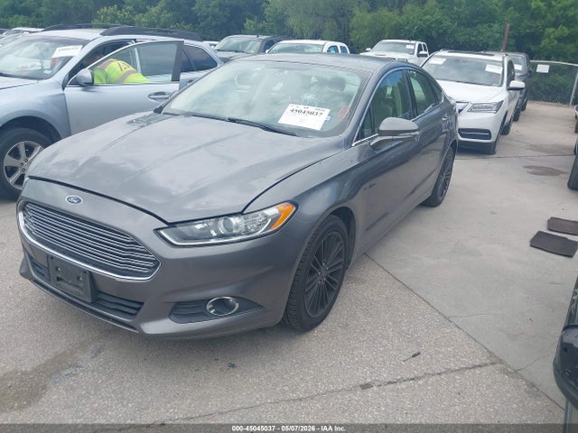 FORD FUSION SE - 2