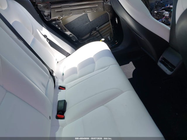 2022 Tesla MODEL 3 LONG RANGE DUAL MOTOR ALL-WHEEL DRIVE — фото 8