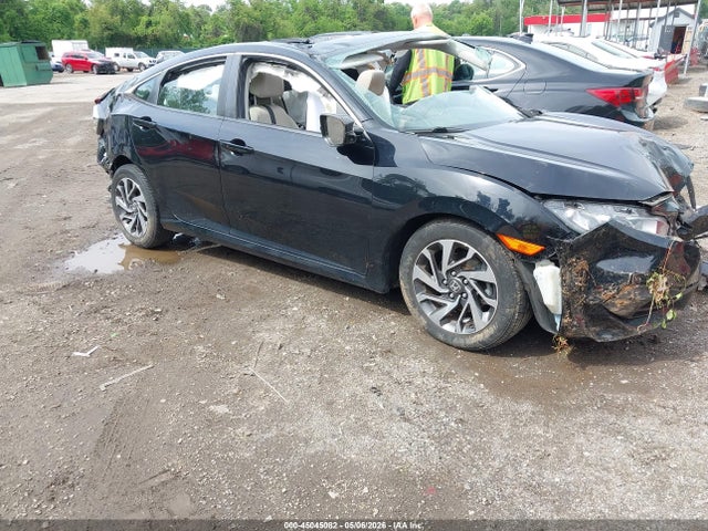 2018 HONDA CIVIC EX