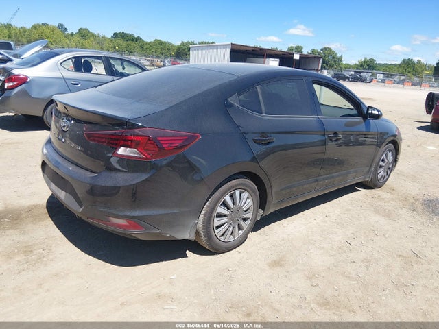 2020 Hyundai ELANTRA SE — фото 4