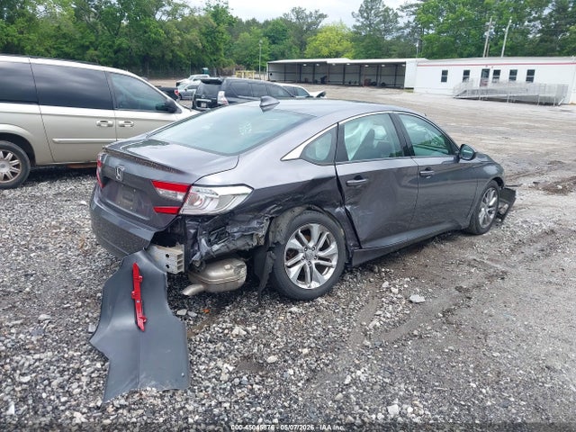 2018 Honda ACCORD LX — фото 4