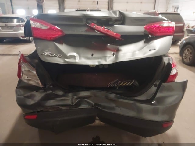 FORD FOCUS SE - 6
