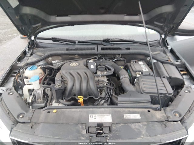 صورة 10 لـ 2015 Volkswagen JETTA 2.0L S