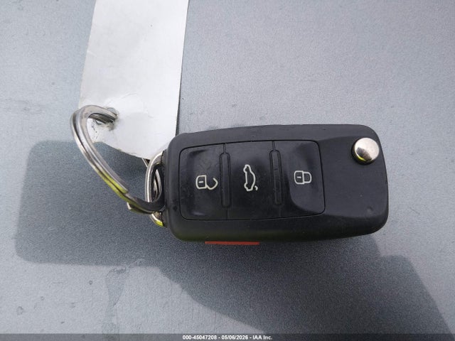صورة مصغرة 11 لـ 2015 Volkswagen JETTA 2.0L S