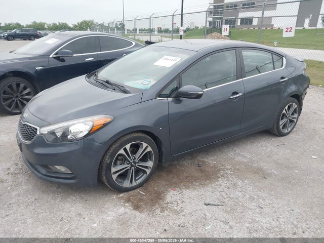 2016 KIA FORTE EX photo 2