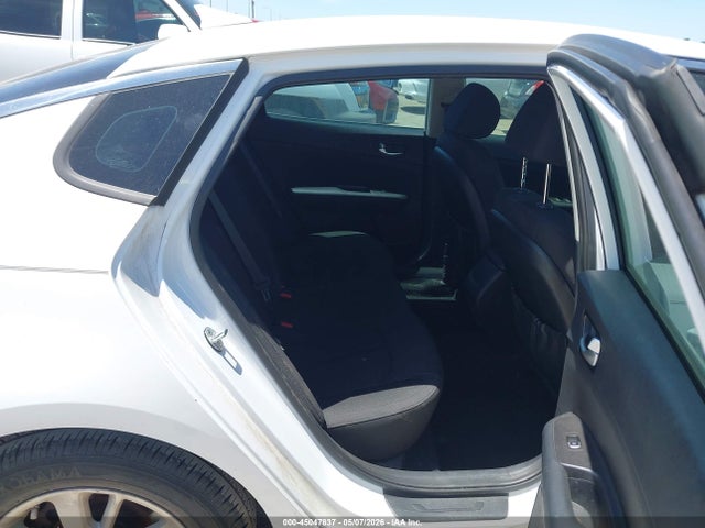 2016 KIA OPTIMA LX 照片 8