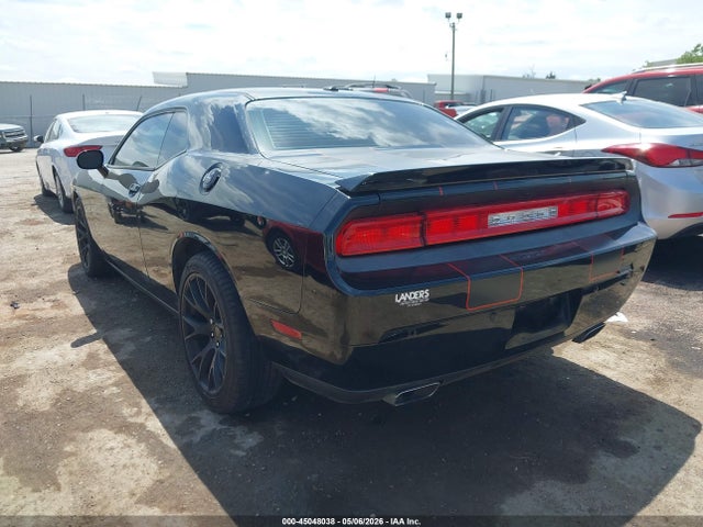 صورة 3 لـ 2014 Dodge CHALLENGER R/T PLUS