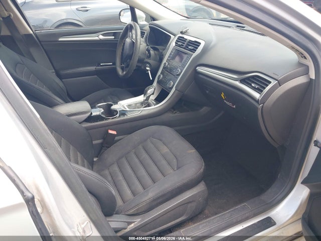 FORD FUSION SE - 5