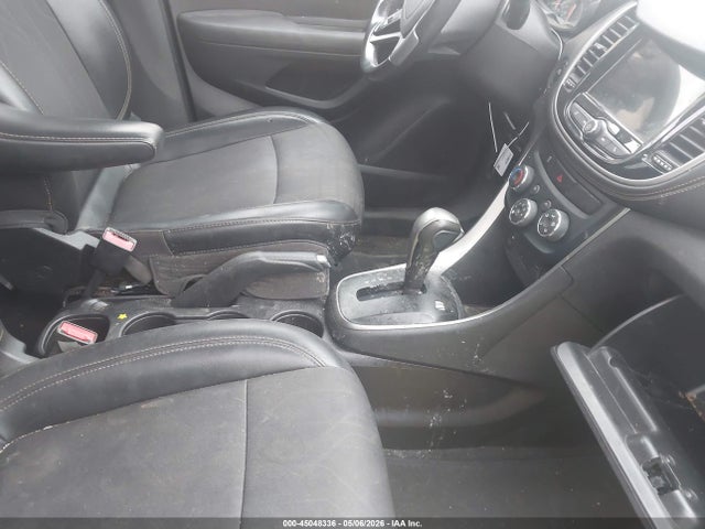 2019 CHEVROLET TRAX LT 5