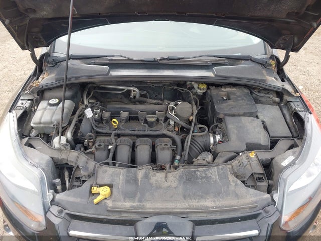FORD FOCUS TITANIUM - 10