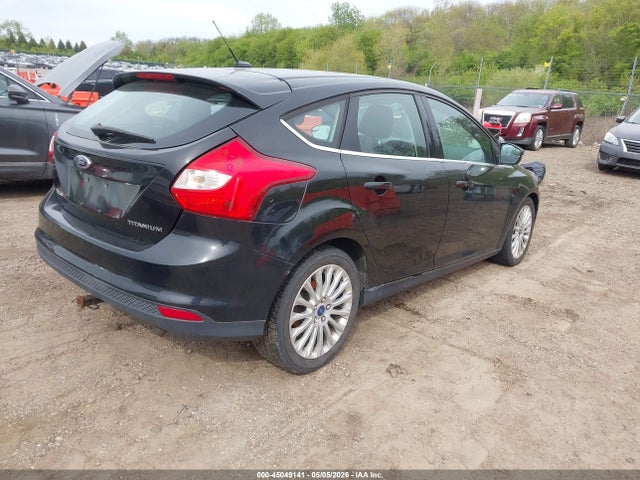 FORD FOCUS TITANIUM - 4