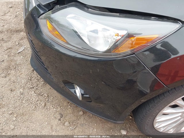 FORD FOCUS TITANIUM - 6
