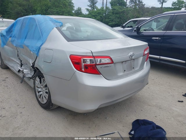 2012 Toyota CAMRY L 照片 3