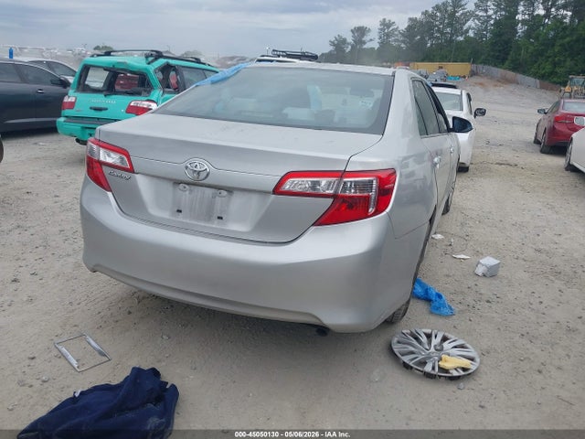 2012 Toyota CAMRY L 照片 4