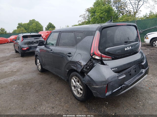 2023 KIA SOUL LX photo 3