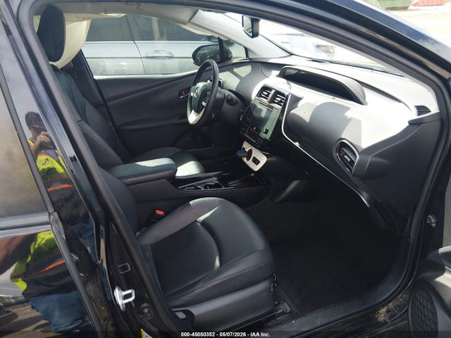 2017 Toyota PRIUS FOUR — фото 5