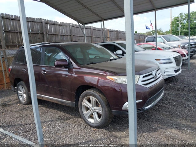 2013 TOYOTA HIGHLANDE LIMITED V6