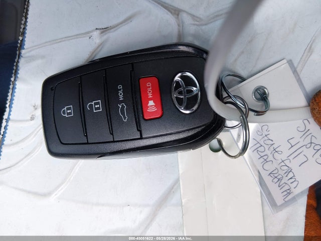 2026 Toyota CAMRY LE 缩略图 11