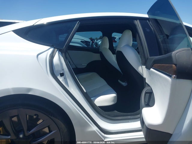 2022 Tesla MODEL S DUAL MOTOR ALL-WHEEL DRIVE — фото 8