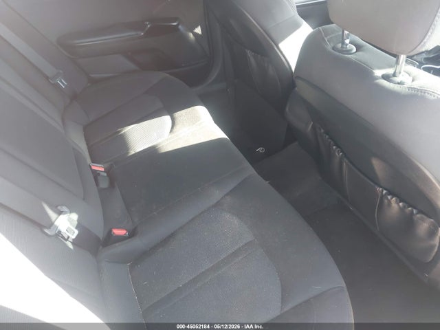 صورة 8 لـ 2021 KIA K5 LXS