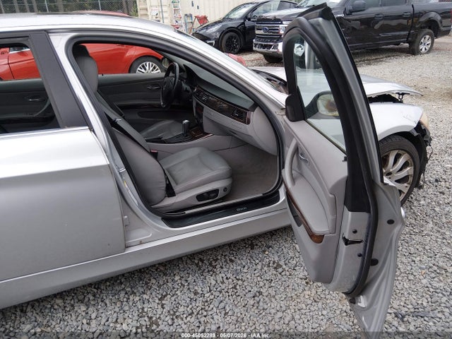 2006 BMW 330I 照片 5