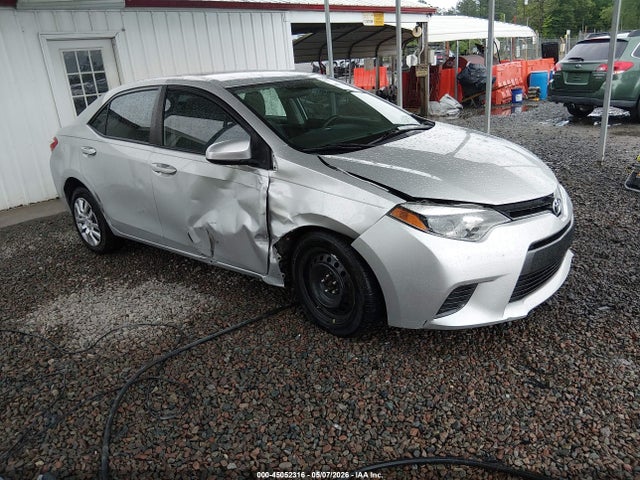 2015 Toyota COROLLA LE — фото 1