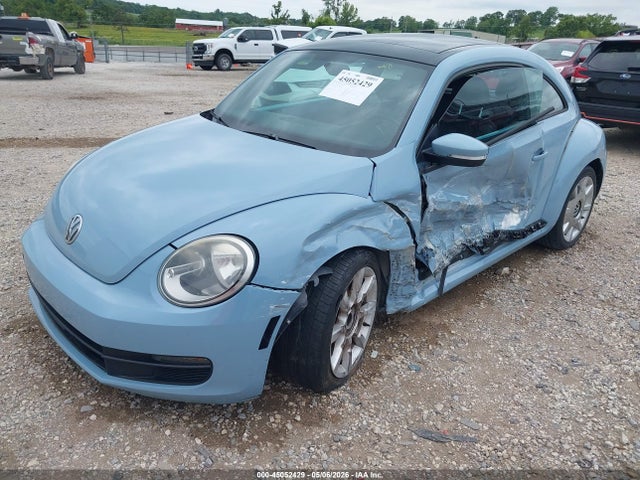 صورة 2 لـ 2012 Volkswagen BEETLE 2.5L