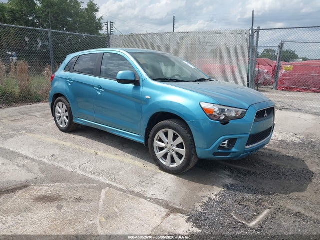 2012 MITSUBISHI OUTLANDER SE