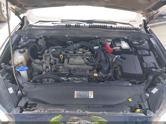 FORD FUSION SE - 10