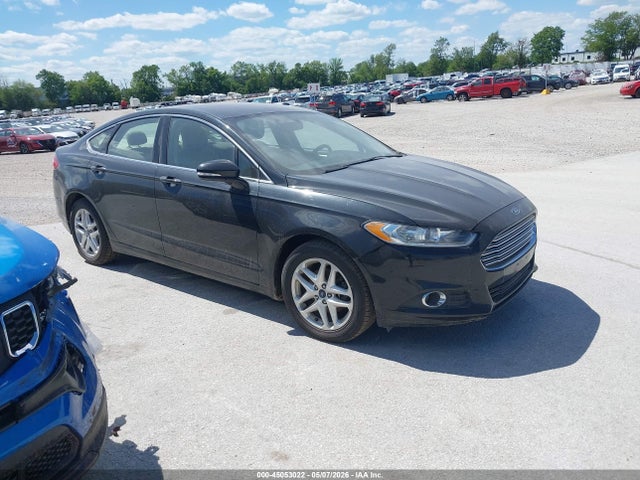 FORD FUSION SE - 1