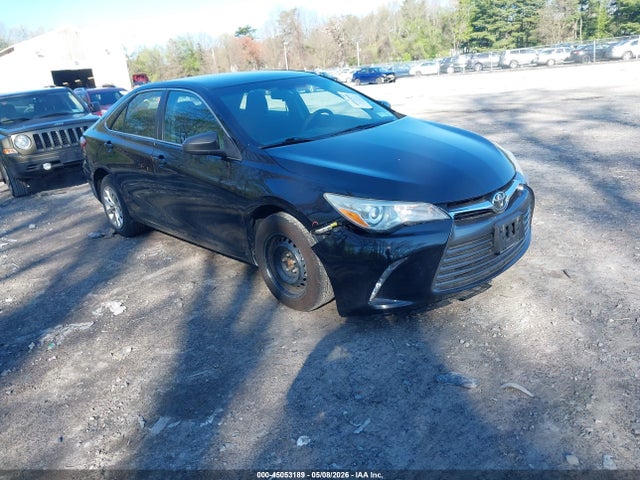 2016 TOYOTA CAMRY LE