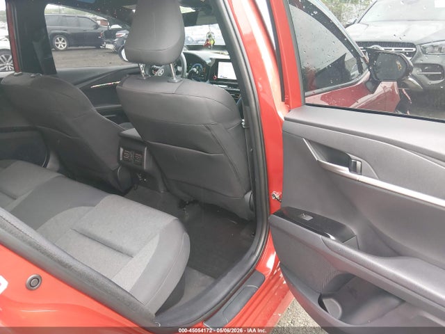 صورة 8 لـ 2025 Toyota CAMRY LE