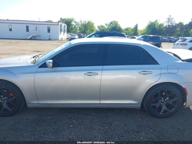 صورة مصغرة 14 لـ 2021 Chrysler 300 300S