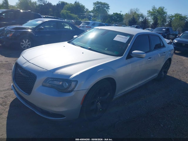 2021 Chrysler 300 300S 照片 2