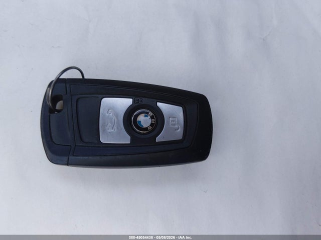 2015 BMW 328I XDRIVE 缩略图 11