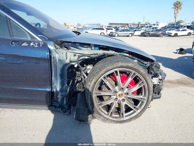 صورة مصغرة 18 لـ 2022 Porsche PANAMERA 4S