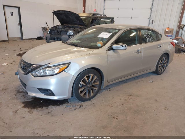 2017 Nissan ALTIMA 2.5 SV 照片 2