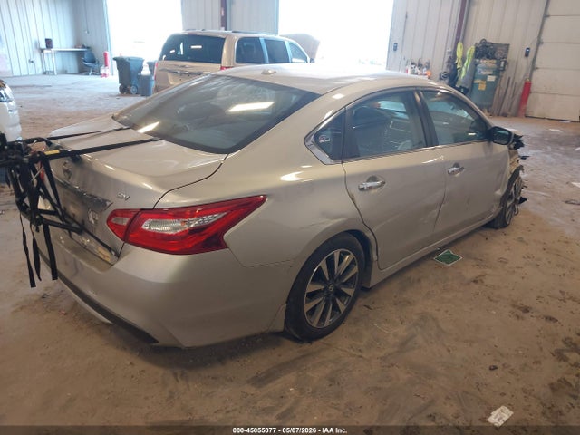 2017 Nissan ALTIMA 2.5 SV 照片 4
