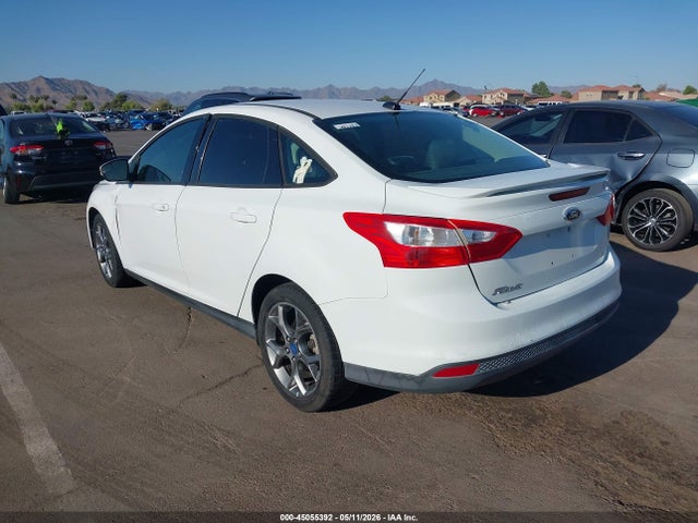 FORD FOCUS SE - 3