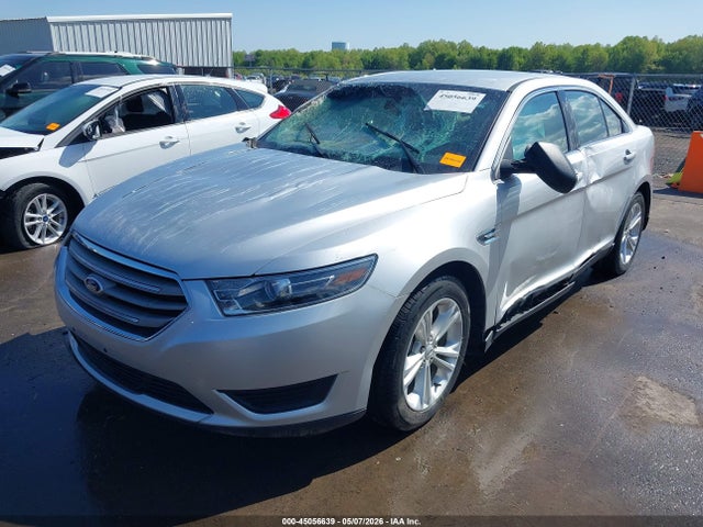 FORD TAURUS SE - 2