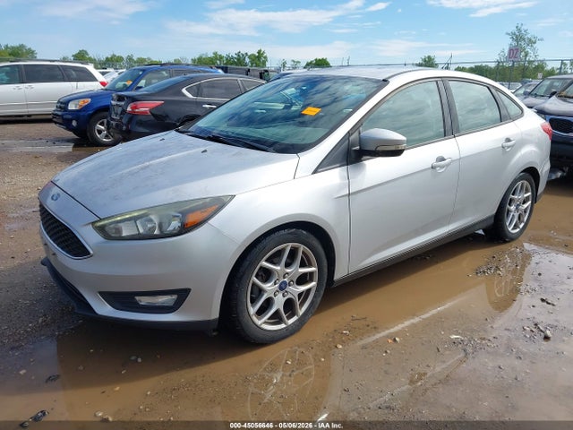 FORD FOCUS SE - 2