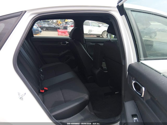 صورة 8 لـ 2025 Honda CIVIC SPORT