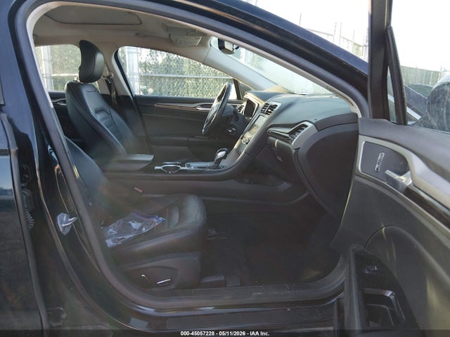FORD FUSION SE - 5