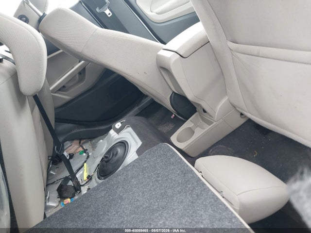 2019 FORD FIESTA SE photo 8