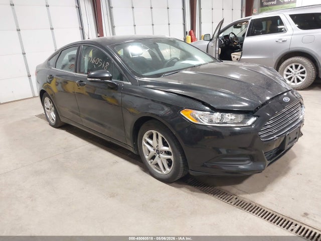 FORD FUSION SE - 1