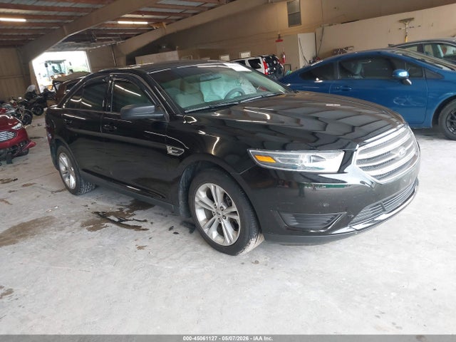 FORD TAURUS SE - 1